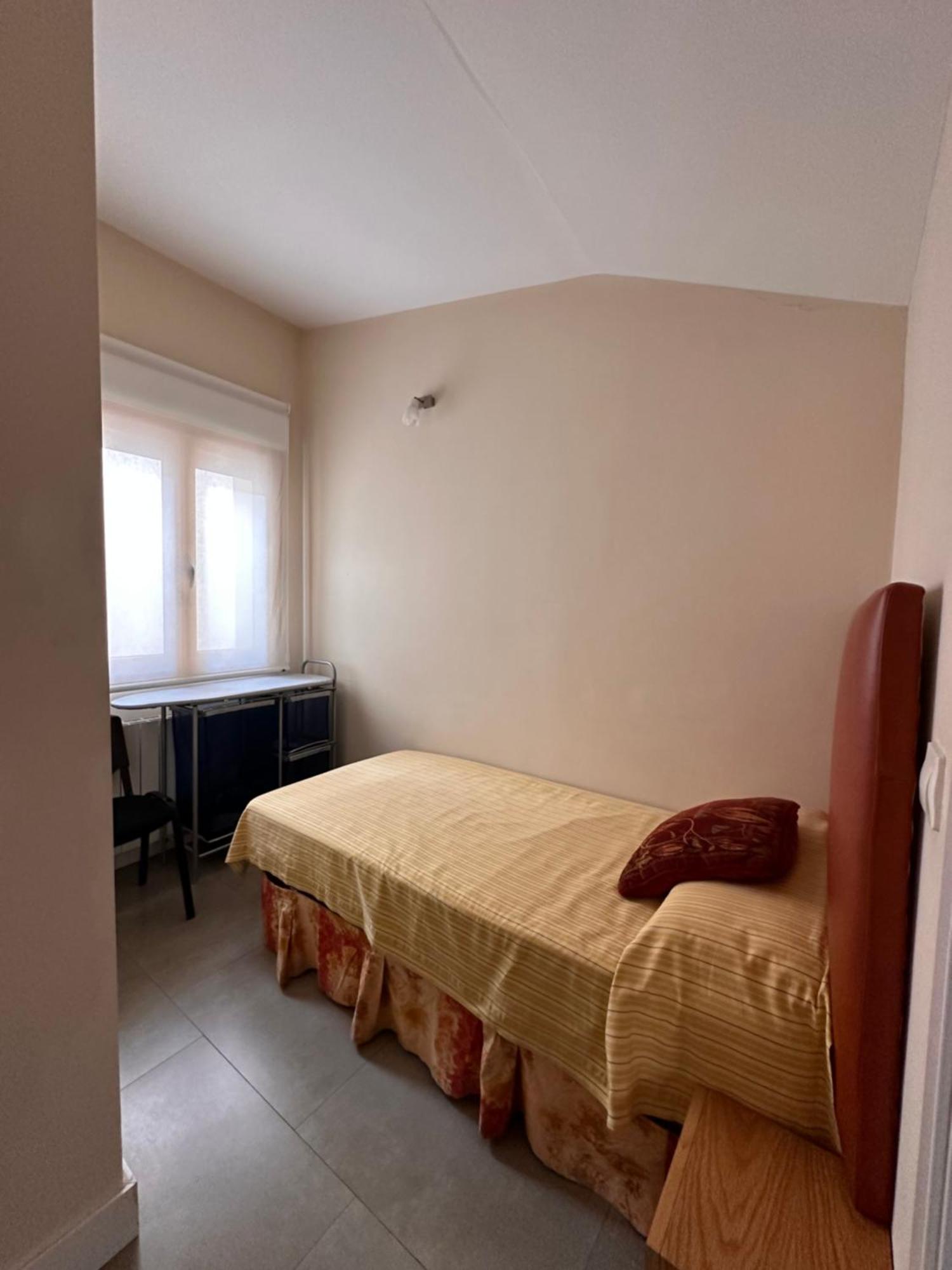Apartamento Piso centrico en El Espinar Exterior foto