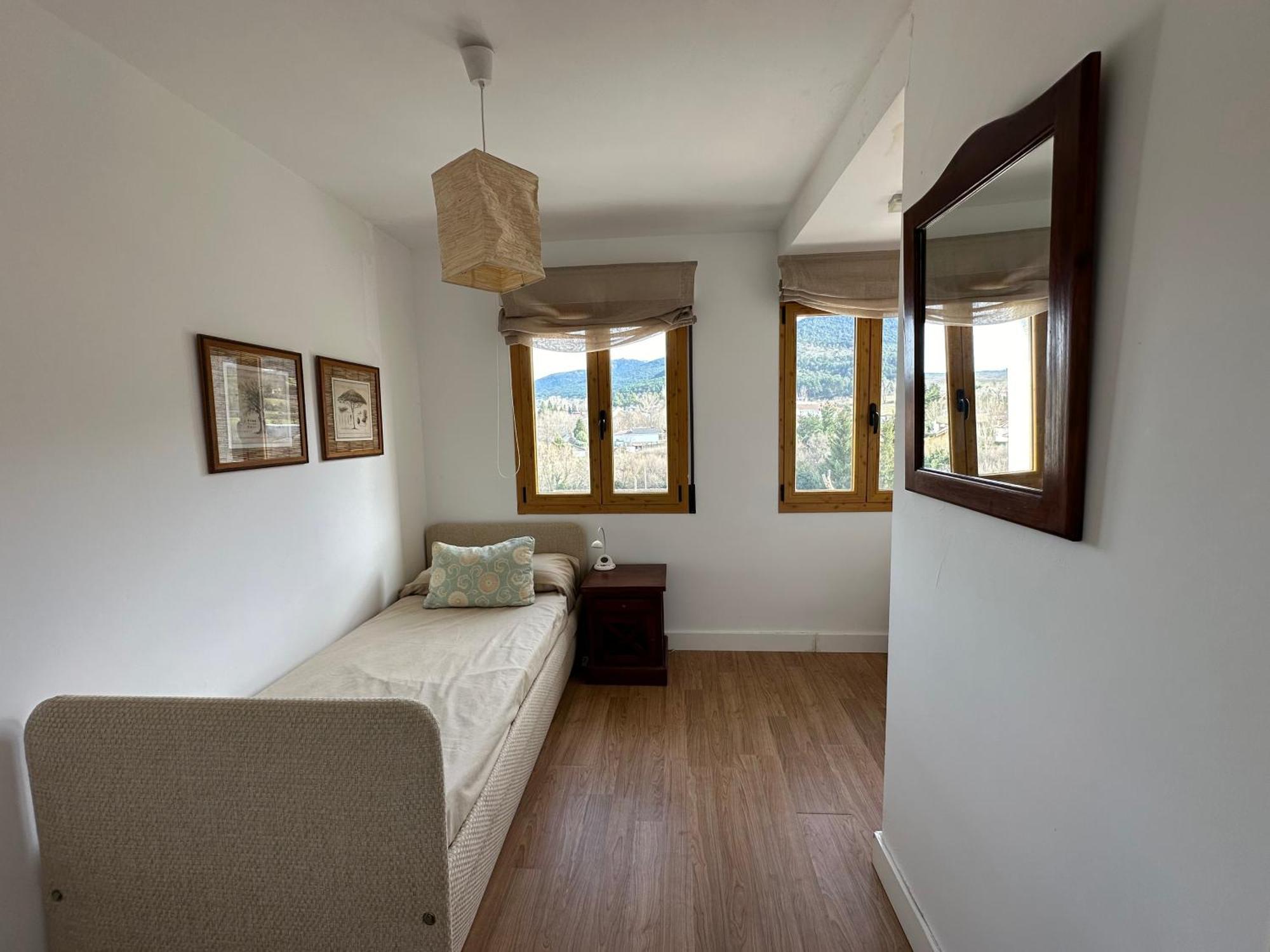 Apartamento Piso centrico en El Espinar Exterior foto